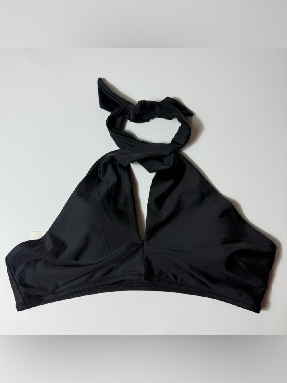 Aerie NWT Black Crossover Halter Bikini Top Size M - Picture 3 of 7